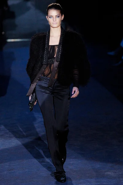 Look 36